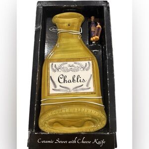 Bella Chablis Ceramic Wine Bottle‎ Cheese Server with Knife Vintage Look Party
